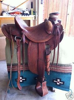 16 Western Cowboy Buckaroo Roping Wade A Fork Saddle   Hand Tooled