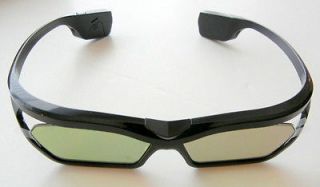 Fit All 3D glasses(3) and Emitter for DLP TVs, Projectors, HD33 