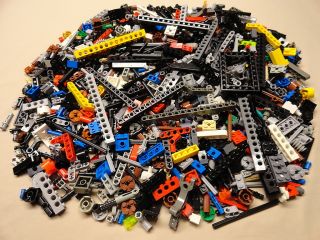 500 Lego NXT Technic Robotic Parts Bricks Liftarms Gears Connectors 