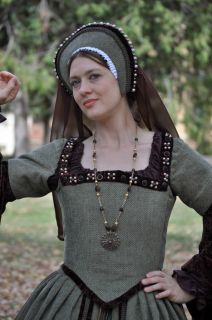 Tudors SCA Queen Anne Boleyn Parr Green Brown Renaissance Dress gown 