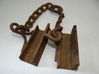 Antique Old Metal Primitive Ice Block Holder Carrier Tool with Chain 