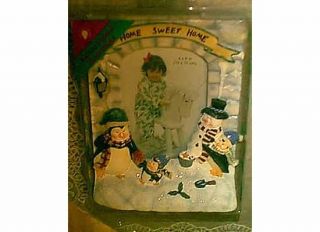   HAPPY FEET PENGUIN SNOWMAN BATTERY LIGHTED 4 X 6 PHOTO PICTURE FRAME