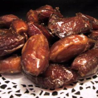 organic pitted dates pakistani 2 pounds sealed bags