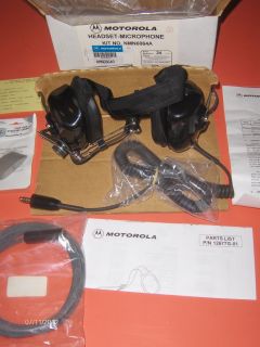 New in box MOTOROLA NMN6064A NOISE CANCELING HEADSET WITH BOOM MIC