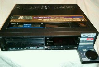 Vintage Sony Betamax Beta Player SL HF900