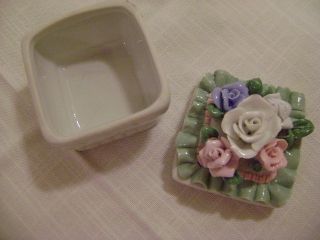   Mini Unique Retro Floral Porcelain Bird Dove Trinket Boxes Cute Decor