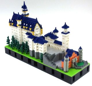 Nano Block Real Hobby Series NB 009 Neuschwanstein Castle Deluxe 