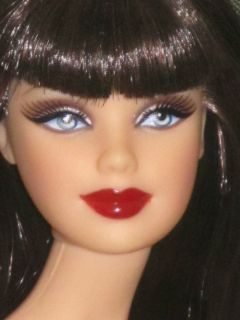BLUE EYED BRUNETTE MODEL MUSE DOLL  Mackie Face  Barbie Basics 1.5 