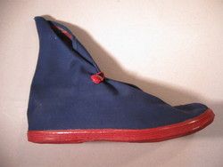   1950s RED RUBBER & CANVAS OVERSHOES GALOSHES BOOTS 10 PLAID LINING NOS