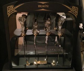 Boris Vallejo Fantasy Dagger Collection with Case The Noble Collection 