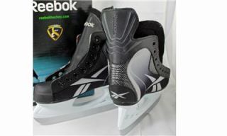 Reebok Boys SK1K Jr Hockey Ice Skate Black 1D 2 5 US 32 5 EUR 1 5 UK $ 