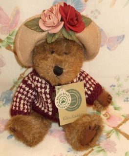 Boyds Plush Linda Anderson Exclusive Bear Mrs Bradley in Sweater Hat 