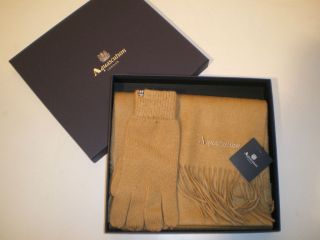 Aquascutum Cashmere & Lambswool Camel Scarf & Gloves Box Set