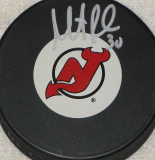 MARTIN BRODEUR AUTOGRAPHED SIGNED NEW JERSEY DEVILS NHL HOCKEY PUCK 
