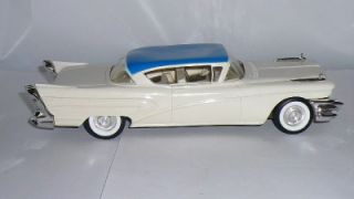 1958 buick roadmaster hardtop promo model car by amt