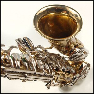 Selmer Bundy II Alto Saxophone with Case • Woodwinds Sax