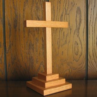 This listing is for a Calvary cross. I handcrafted this item in my 