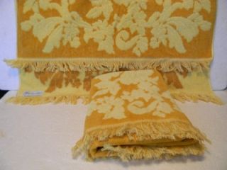 Vintage 2 Bath Towels Cannon Monticello All Cotton Unused Gold Yellow 