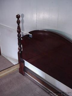 18045 Thomasville Cherry Queen Size Cannonball Bed