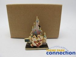   Diorama WDI Disneyland Paris Castle Chip Dale Imagineering Pin