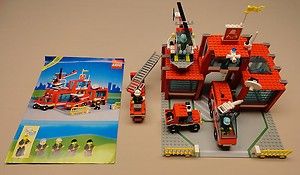 Lego 6389 Fire Control Center Set City Town 100 Complete w 4 Minifigs 