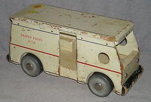 Vintage Wood Seaver Toy Co Burbank California Milk Truck Antique