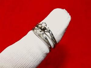 10K White Gold Five Diamond Bridal Set 2 Ring Set 3 6 grams Size 7 25 