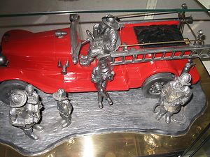   Ricker Pewter Fire Engine Twin Towers Collectable Christmas 911