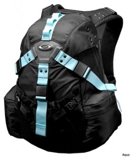oakley icon backpack 102 15 click for price rrp $ 183 05 save 44