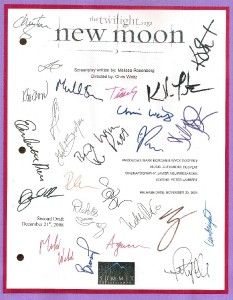 Twilight Saga New Moon Movie Script Signed by 25x RPRNT Robert