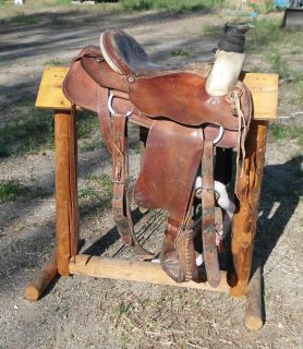   Circle M Western Roping Saddle Rawhide Pommel Double Rigging Cinches