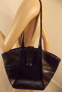 Claudia Firenze Italy Black Smooth Leather and Suede Leather Shldr