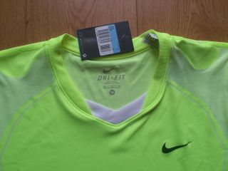 Nike Rafael Nadal US Open 2010 T shirt   NEW WITH TAGS   Federer