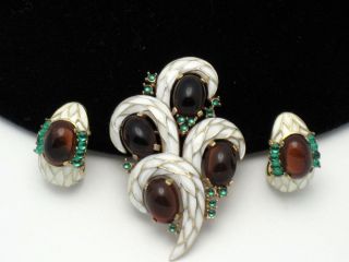Crown Trifari Vintage LOrient Brooch Pin Earrings Snakeskin Cabochon