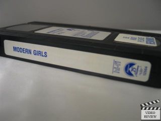 Modern Girls VHS Cynthia Gibb, Virginia Madsen, Clayton Rohner, Daphne