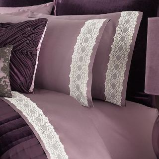 Daisy Fuentes Lilac Glam Lace 4pc Queen Sheet Set