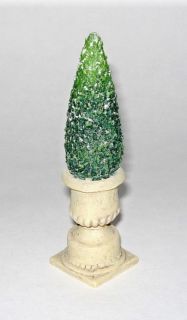 Dept 56 Dickens Camden Park Square Potted Topiary