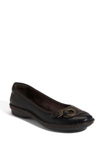 Clarks® Artisan Collection Rustic Cliff Flat