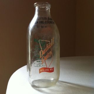 Dashiell Dairy 1 QT Midland MD Glass Milk Bottle  Bottled Fresh In The
