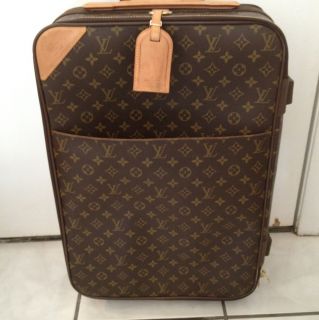 Authentic Louis Vuitton Rolling Suitcase Luggage SP1011
