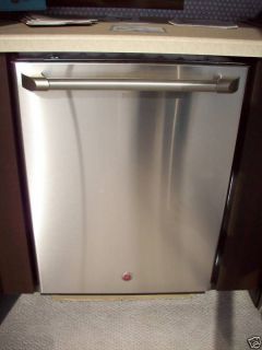 New GE Cafe s s Built in Dishwasher Model CDW9380N