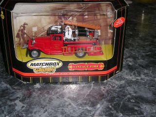 New Matchbox 1932 Ford AA Fire Engine Vintage Fire Collection