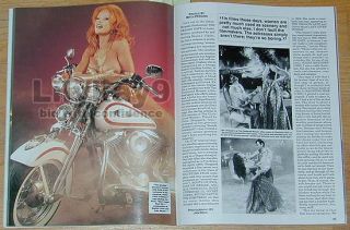 LOST WORLD BABES Delia Sheppard & Motorcycle JENIFFER O DELL Femme
