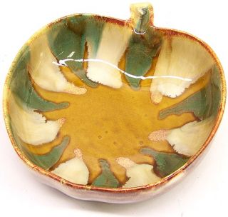 Dryden Ozark Frontier Pottery Fruit Bowl Apple Shaped