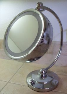 LIGHTED MAKE UP MIRROR CONAIR 5X MAGNIFICATION EAST WINDSOR BE06