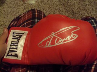 Saul El Canelo Alvarez Signed Everlast Laced Boxing Glove with Proof