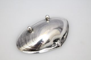 L414 Vintage Wallace Sterling Silver Footed Clam Shell Bowl Nut Dish