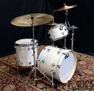 New DW Jazz Series 3pc Drum Set 842023 White Marine Pearl
