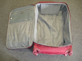 Ellen Tracy Luggage Lisbon 25 Upright Twister Suitcase   Red