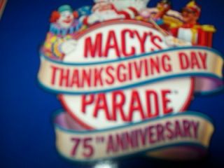 New in Box  Thanksgiving Day Parade 2001 75th Anniversary Globe